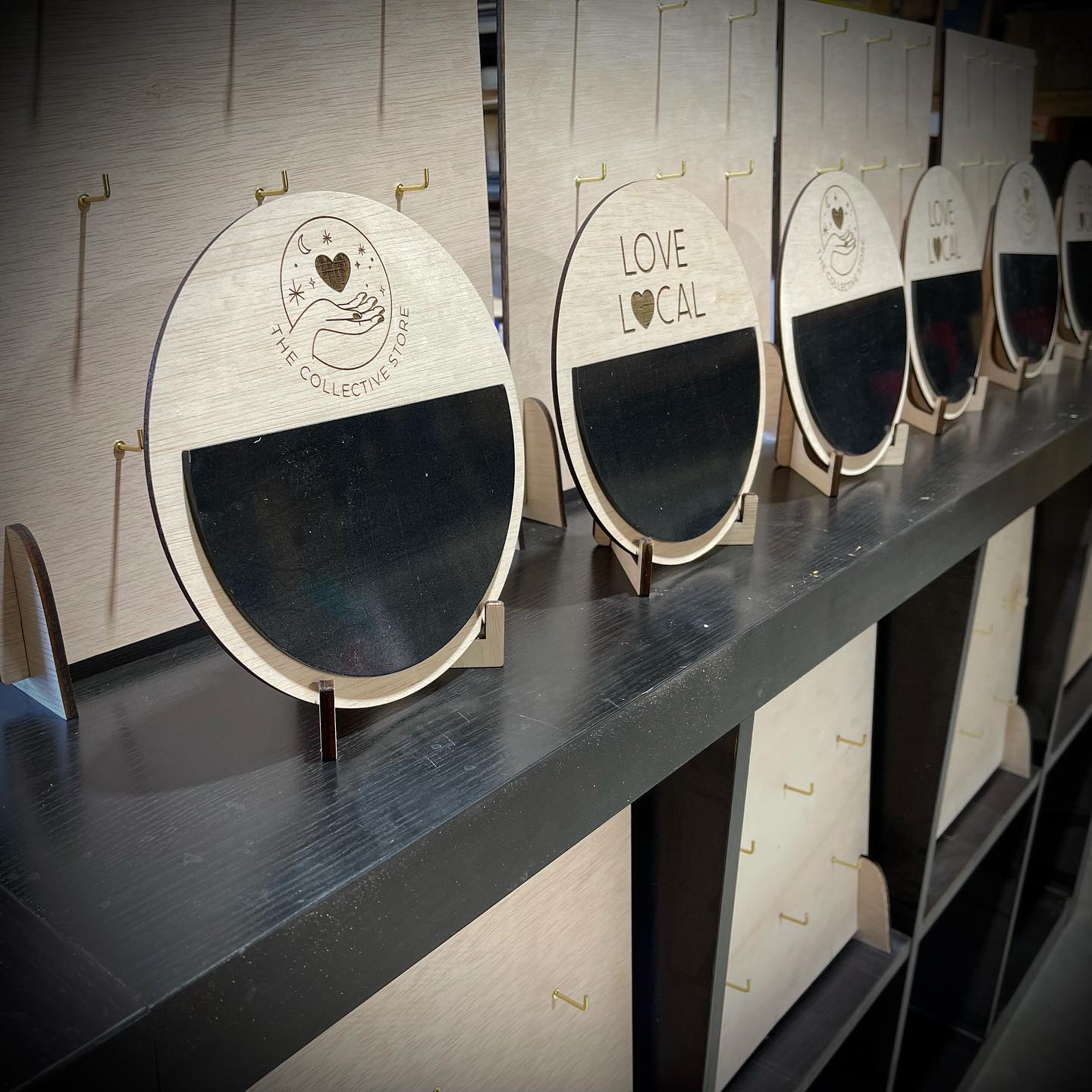 Business | Circular Reusable Pricing Stand