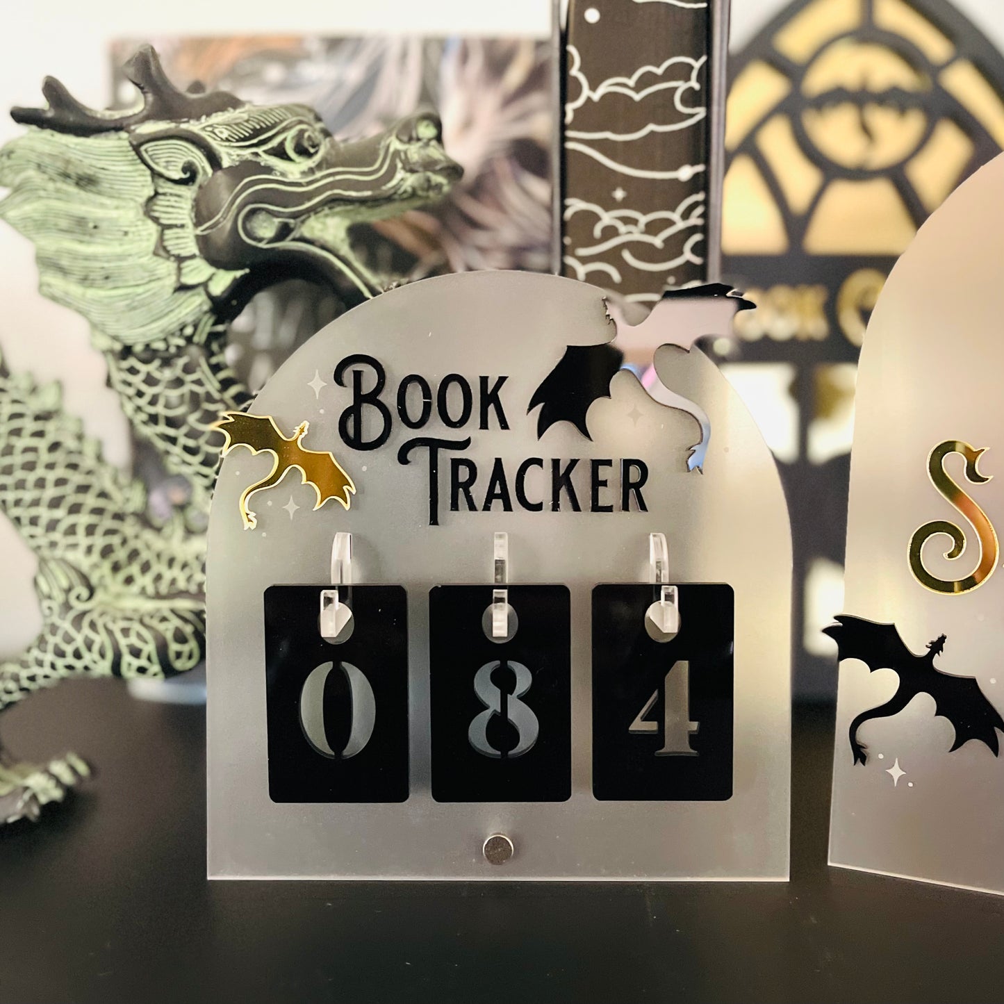 Dragon Book Tracker | Fantasy-Inspired Reading Counter with Hooks