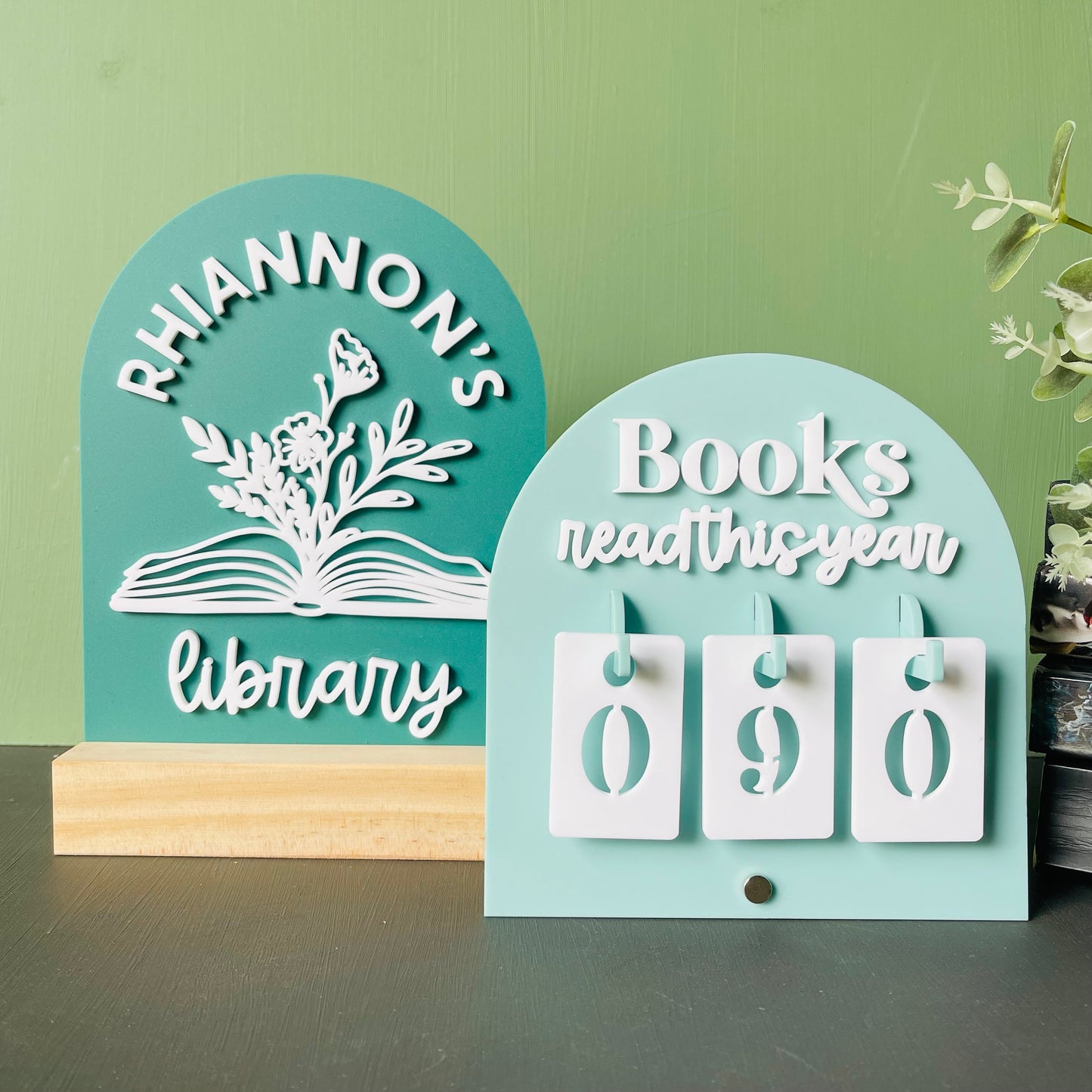 Book Tracker with Hook-On Numbers | Freestanding Acrylic Arch