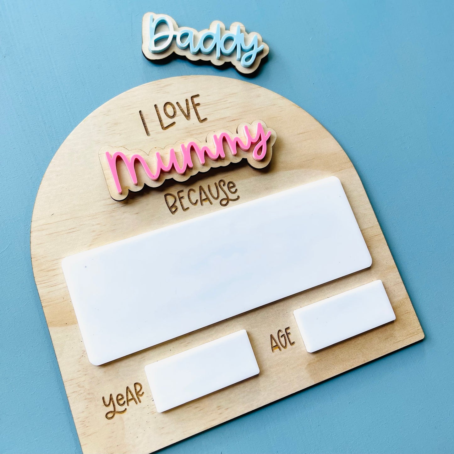 Gifts |“I Love Mummy & Daddy” Reusable Keepsake Plaque
