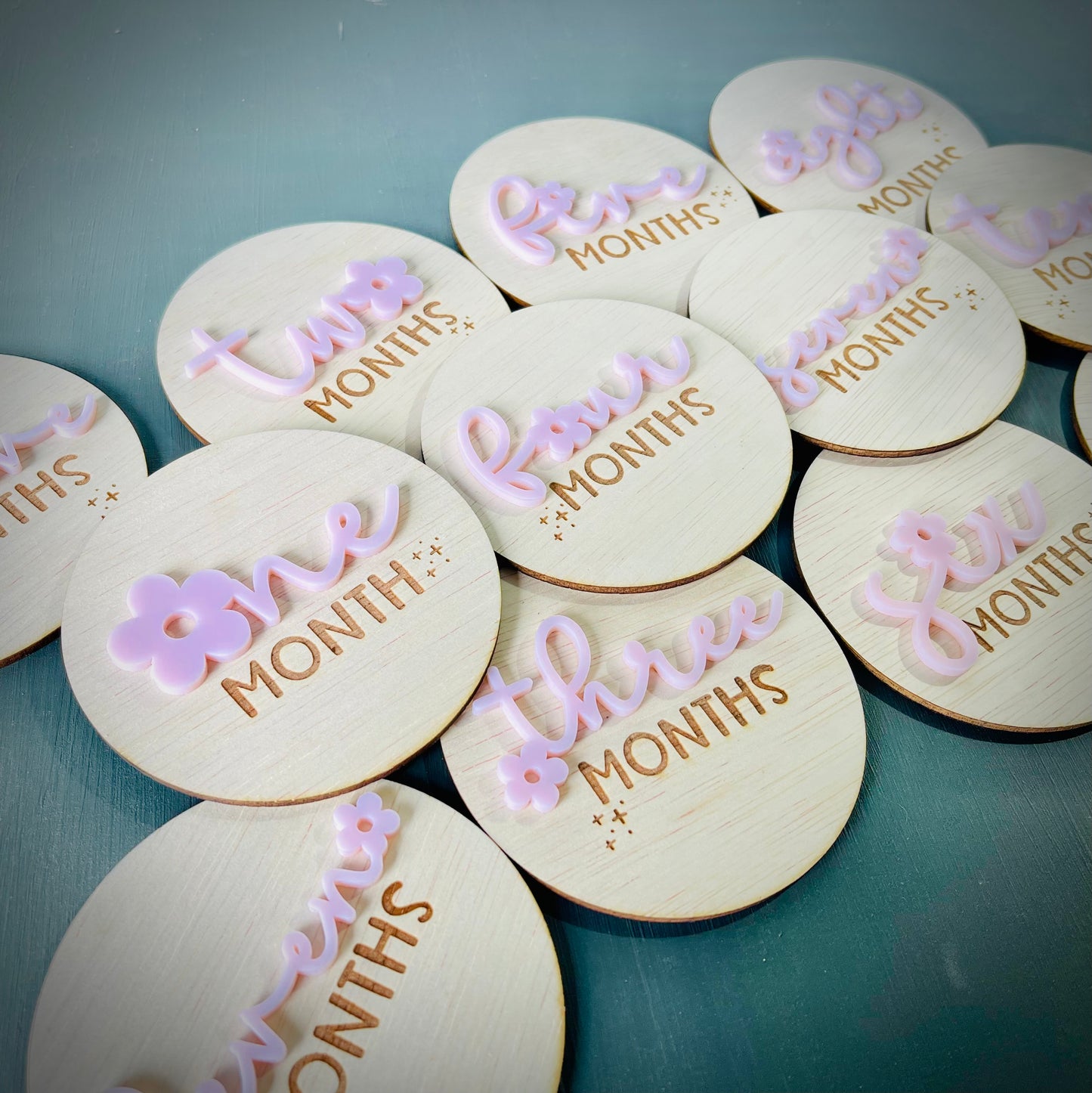 Baby Daisy Announcement Set