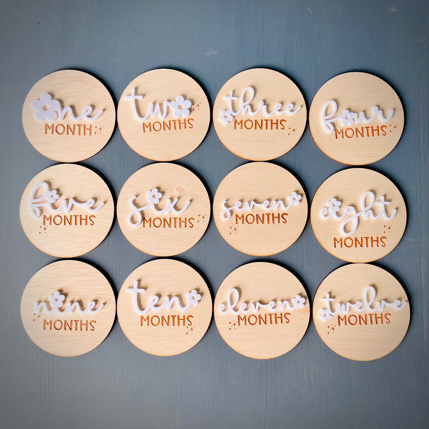 Baby Daisy Announcement Set