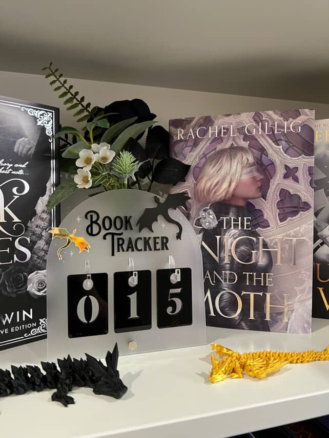 Dragon Book Tracker | Fantasy-Inspired Reading Counter with Hooks