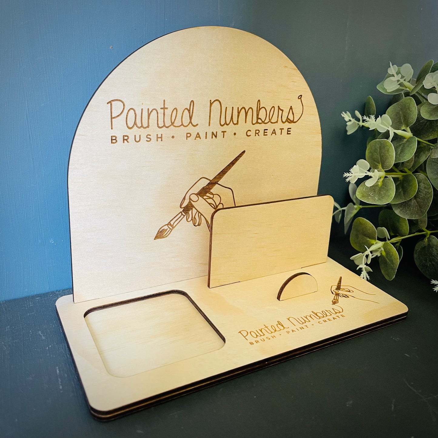 Business | Wooden Square Reader Arch Stand