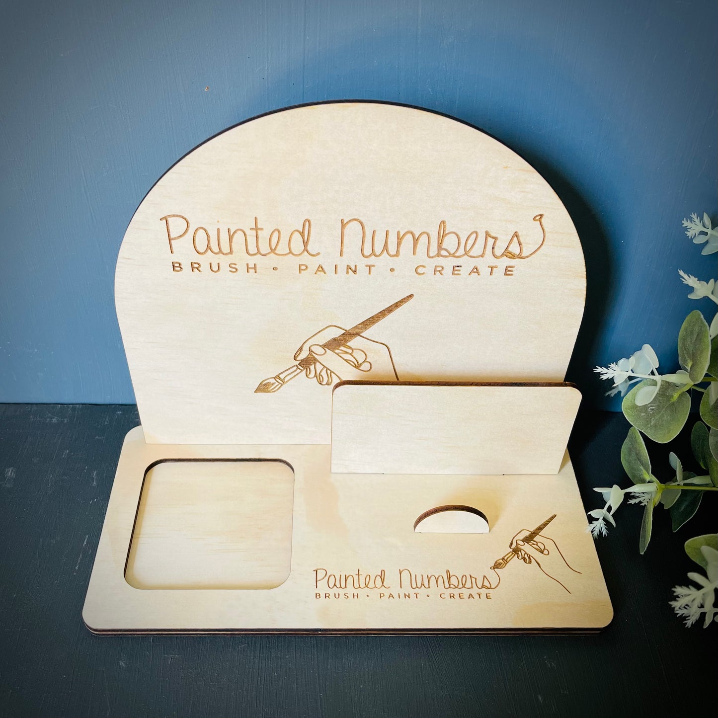 Business | Wooden Square Reader Arch Stand