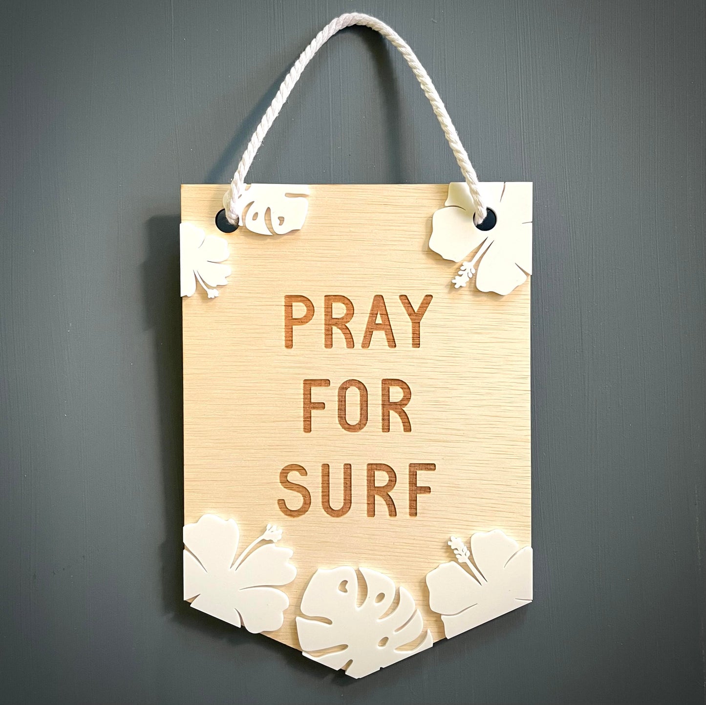 Surfing Plaque | Floral Design