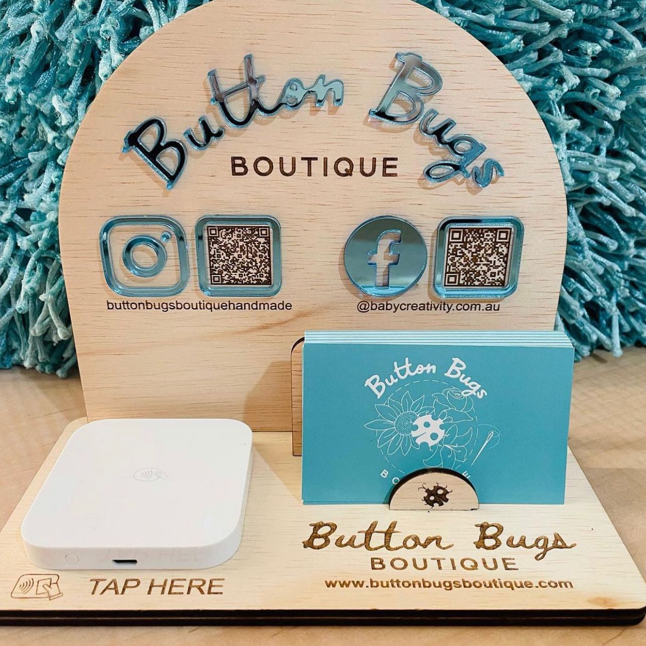 Business | Wooden QR Business Card and Square Stand Arch 3D