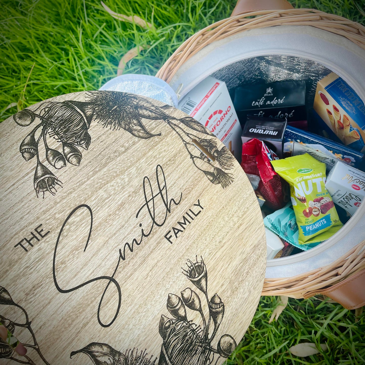Gifts | Picnic Basket - LOCAL PICKUP ONLY