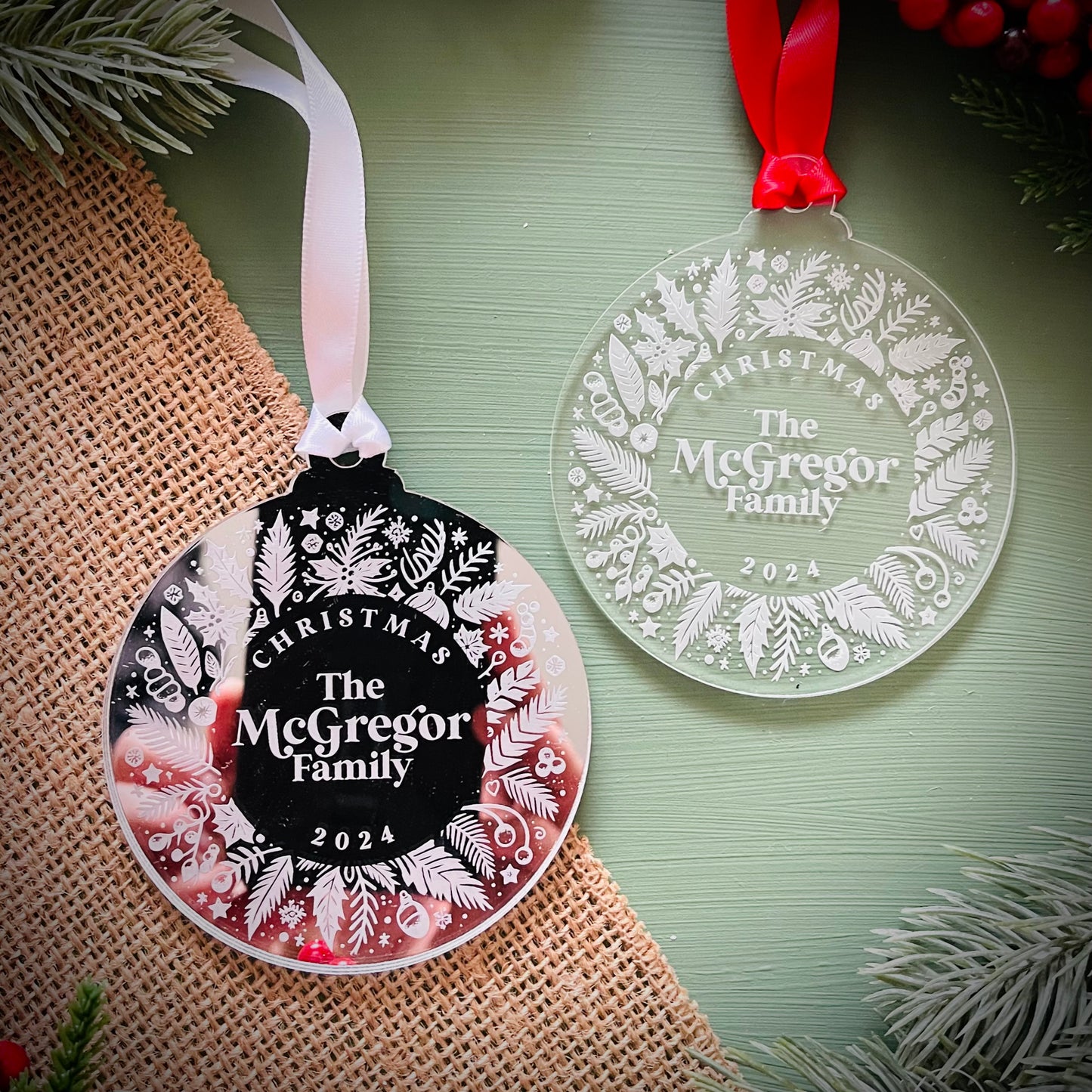 Christmas | Family Bauble Wreath Design