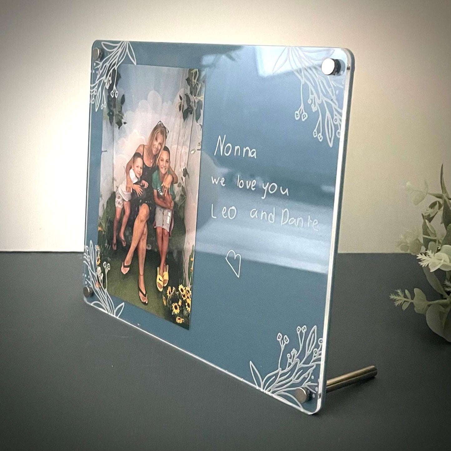 Gifts | Double-layered Acrylic photo frame  – Mother’s Day Gift