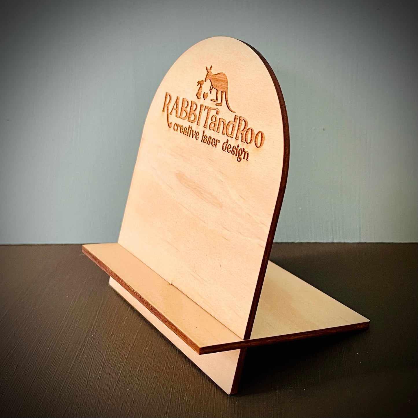 Business | Essentials Business-card Stand Slider
